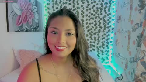 Snapshot of pau_delima__ chatting on 01.17.25 paulina online show from 01.17.25