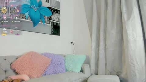 Snapshot of pau_delima__ chatting on 02.01.25 paulina online show from 02.01.25