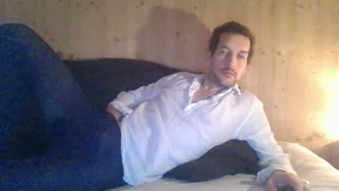 Snapshot of paueriwan chatting on 12.01.25 paueriwan online show from 12.01.25