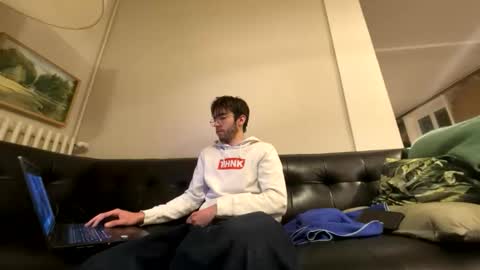 paul442386 online show from 04.28.26