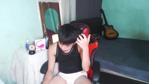 Snapshot of paul968323 chatting on 05.24.26 MrBigPaul online show from 05.24.26