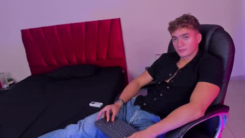 Paull George online show from 11.29.25