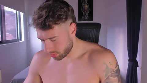 PAUL ROGER online show from 03.07.25