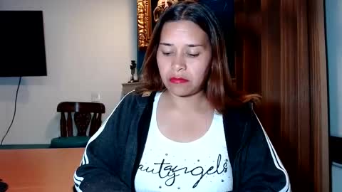 PAULA online show from 01.09.25