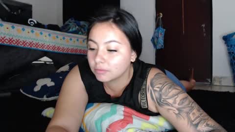 Snapshot of paula_torrez chatting on 09.18.25 paula_torrez online show from 09.18.25