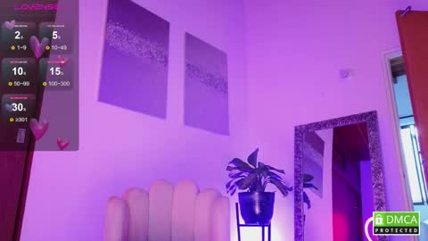 Paula Toro  online show from 04.17.26