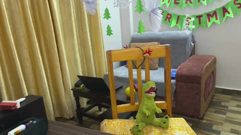 Snapshot of paulettegoddard chatting on 12.22.24 Isla Chase online show from 12.22.24