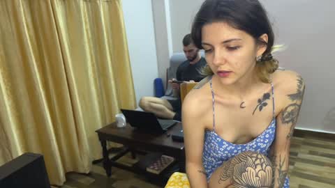 Snapshot of paulettegoddard chatting on 01.29.25 Isla Chase online show from 01.29.25