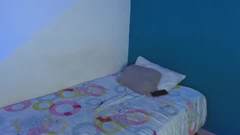 Snapshot of paulin01_ chatting on 04.15.26 Paulina online show from 04.15.26