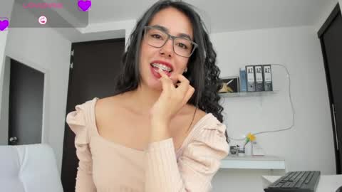 paulina online show from 04.03.26