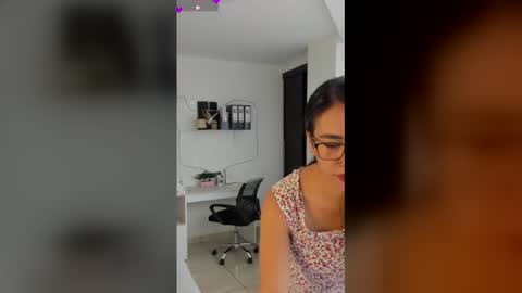 Snapshot of paulina_dossantos chatting on 05.13.26 paulina online show from 05.13.26