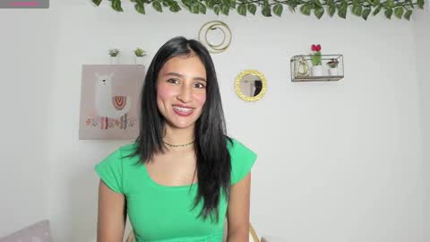 paulina moos 1 online show from 01.31.25