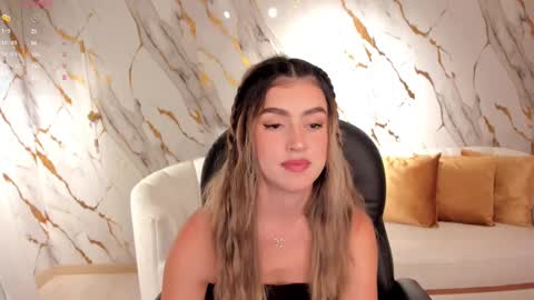 Paulina Santos  online show from 03.06.25