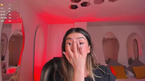 Paulina Santos  online show from 09.12.25