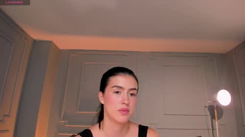 Paulina Santos  online show from 11.14.25