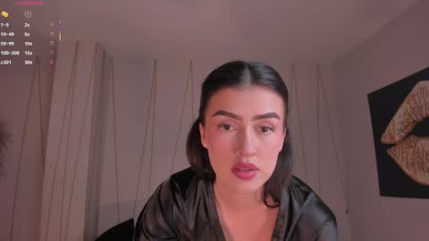 Paulina Santos  online show from 03.25.26