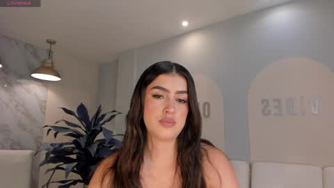 Snapshot of paulinasantosx chatting on 04.21.26 Paulina Santos online show from 04.21.26