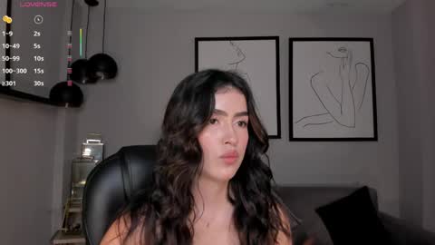Snapshot of paulinasantosx chatting on 06.04.26 Paulina Santos online show from 06.04.26