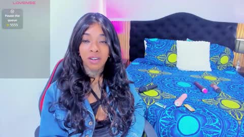 Pauline online show from 03.05.26