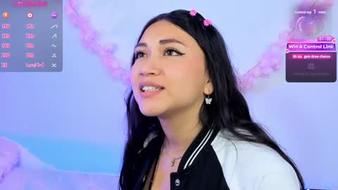 Pauline online show from 01.09.25