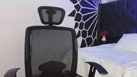 Paulo online show from 03.17.26