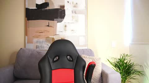 Paul Phoenix online show from 04.05.26