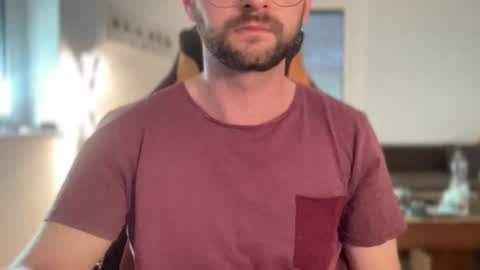 Snapshot of paulsimpsn chatting on 09.14.25 love bush online show from 09.14.25