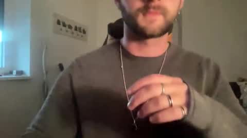 Snapshot of paulsimpsn chatting on 09.17.25 love bush online show from 09.17.25