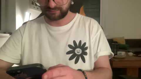 love bush online show from 11.14.25