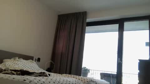 Paul online show from 04.04.26