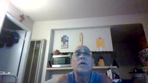 Snapshot of pawgkiller chatting on 10.25.25 pawgkiller online show from 10.25.25