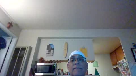 Snapshot of pawgkiller chatting on 10.25.25 pawgkiller online show from 10.25.25