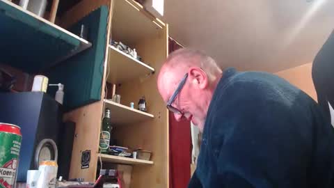 Snapshot of pc8474408 chatting on 05.14.26 pc8474408 online show from 05.14.26