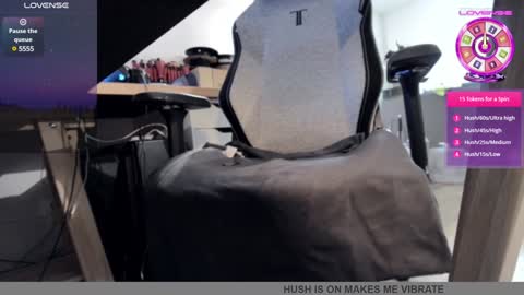 Snapshot of pc92160 chatting on 12.10.24 pc92160 online show from 12.10.24