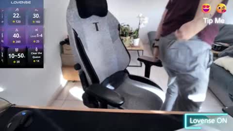 Snapshot of pc92160 chatting on 11.12.25 pc92160 online show from 11.12.25