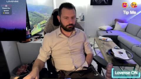 Snapshot of pc92160 chatting on 05.18.26 pc92160 online show from 05.18.26