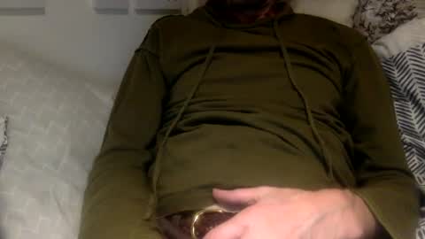 Snapshot of pea23 chatting on 12.08.24 pea23 online show from 12.08.24