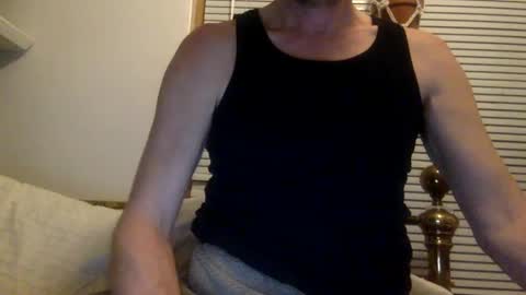 Snapshot of pea23 chatting on 02.26.25 pea23 online show from 02.26.25