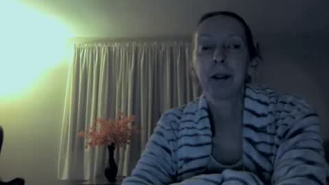 Snapshot of peacelovesexwine chatting on 12.14.25 Peace online show from 12.14.25