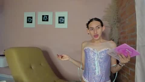 peach tyron online show from 03.08.25