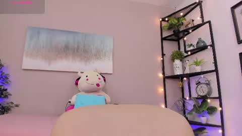 Briana online show from 06.12.26
