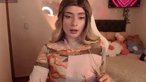 peacherry_ online show from 04.12.26