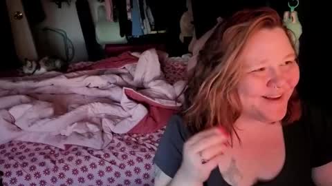 Peachy Nessa online show from 02.03.26