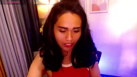 Snapshot of peakaboo_xx chatting on 08.03.26 Angel Creamdensada online show from 08.03.26