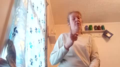 Pearl May online show from 01.21.25