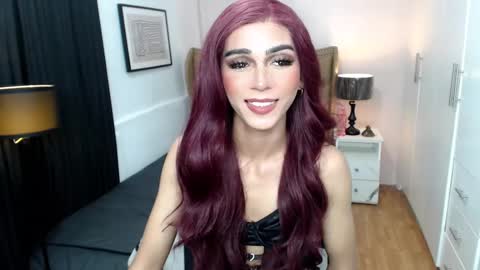 Pearl online show from 01.16.25