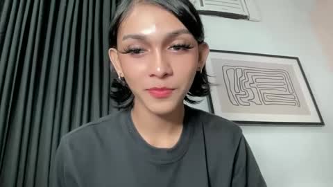 Pearl online show from 02.04.25