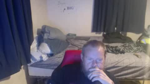 Snapshot of pecker40 chatting on 04.14.26 pecker40 online show from 04.14.26