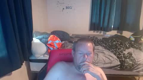 Snapshot of pecker40 chatting on 04.26.26 pecker40 online show from 04.26.26