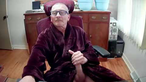 peepingmale online show from 12.23.24